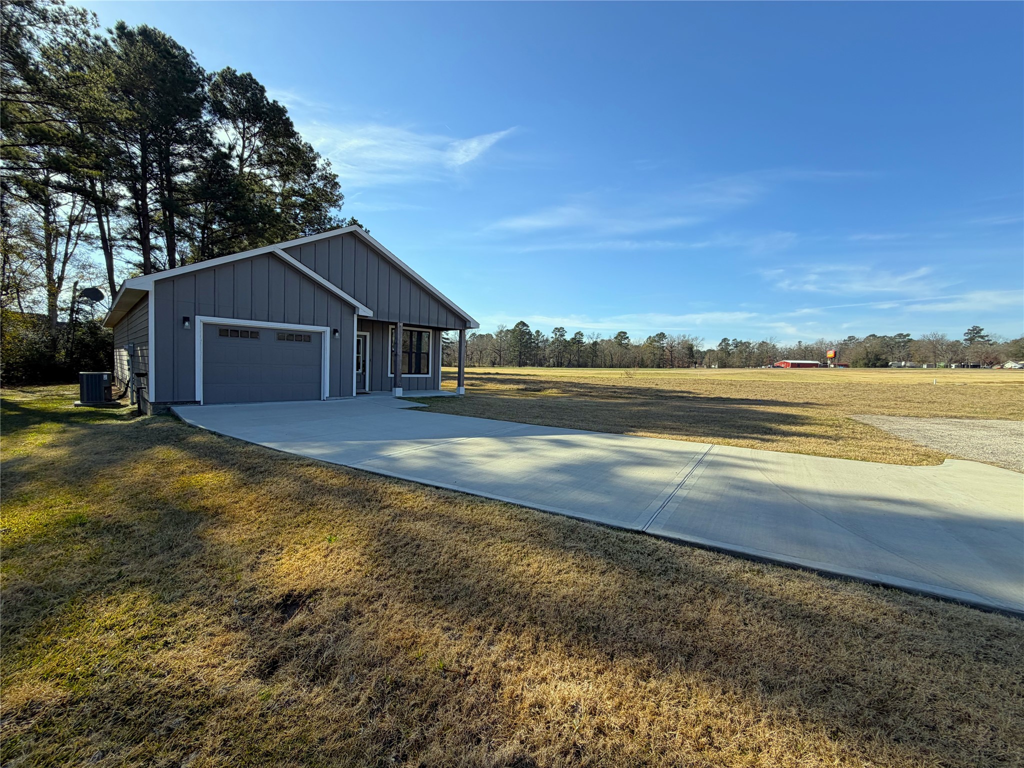 75 Oakridge South Trinity, TX 75862 - Photo 3 of 27
