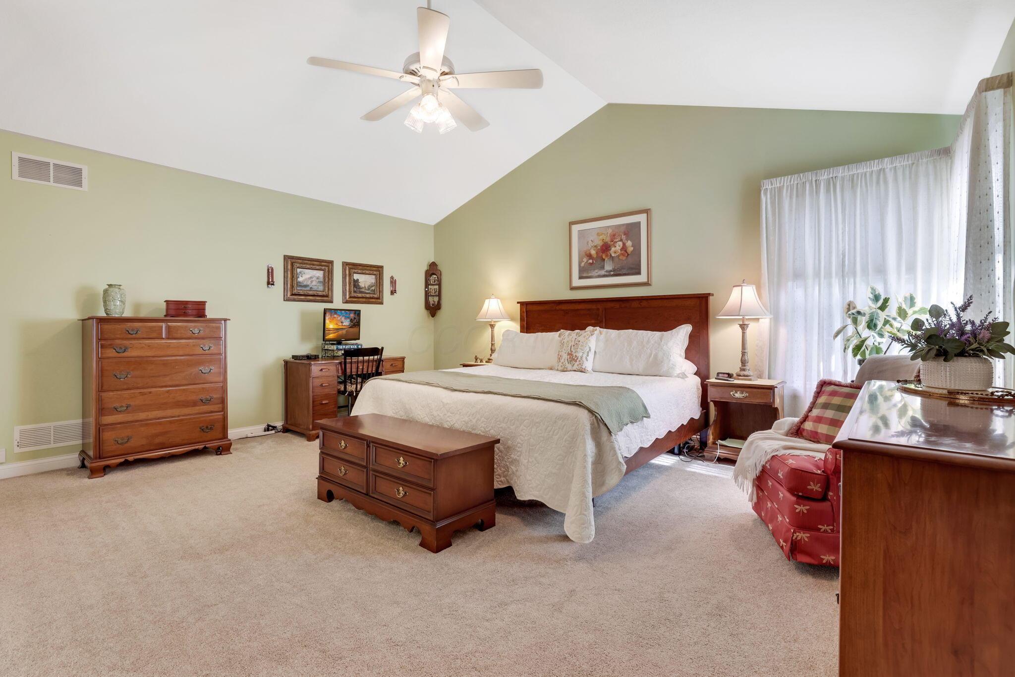 4609 Refugee Road Baltimore, OH 43105 - Photo 51 of 94 Owner's Suite