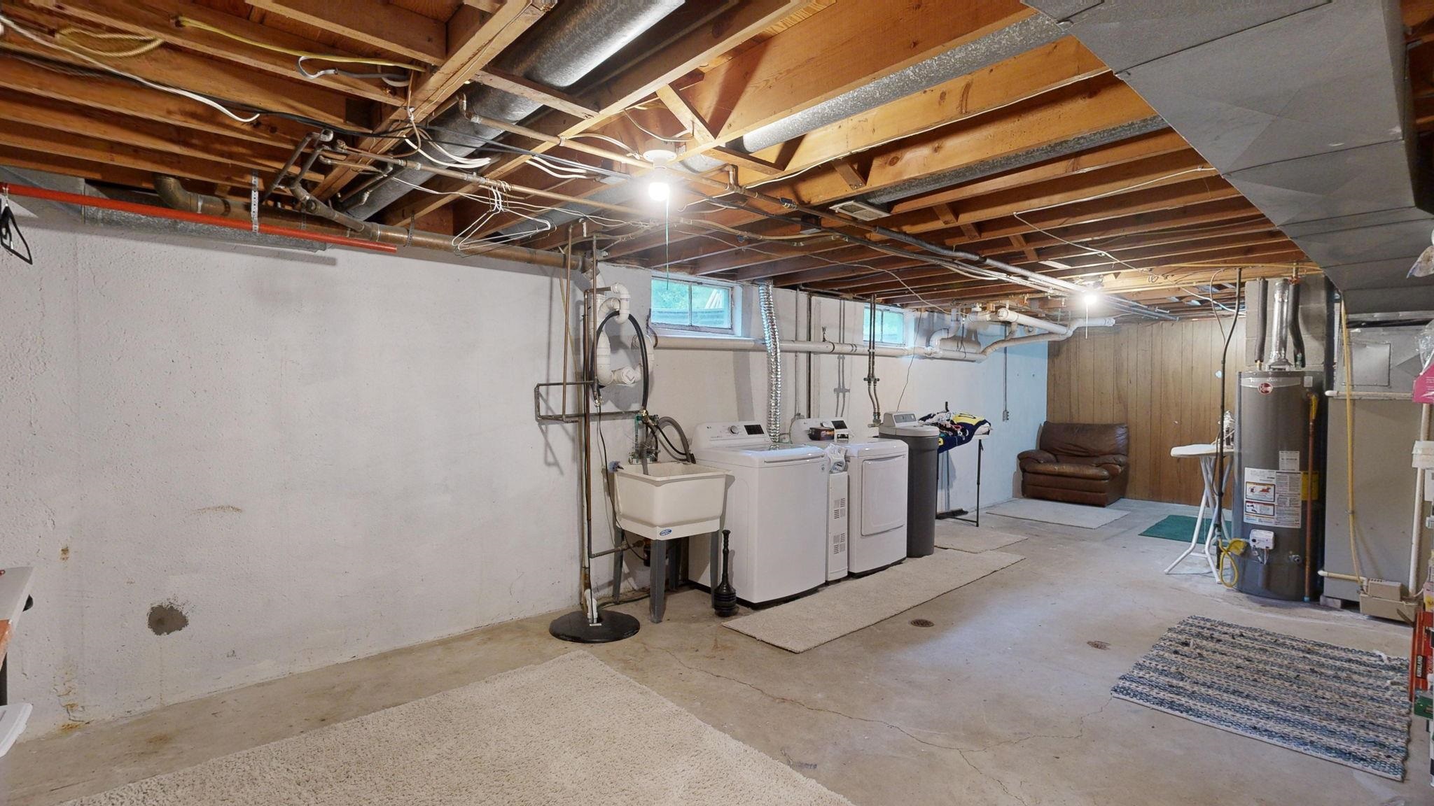 9096 Carpenter Road Flushing, MI 48433 - Photo 26 of 35 50146723-d5a49f57-7746-4b16-a569-ef02055dcb80.JPG