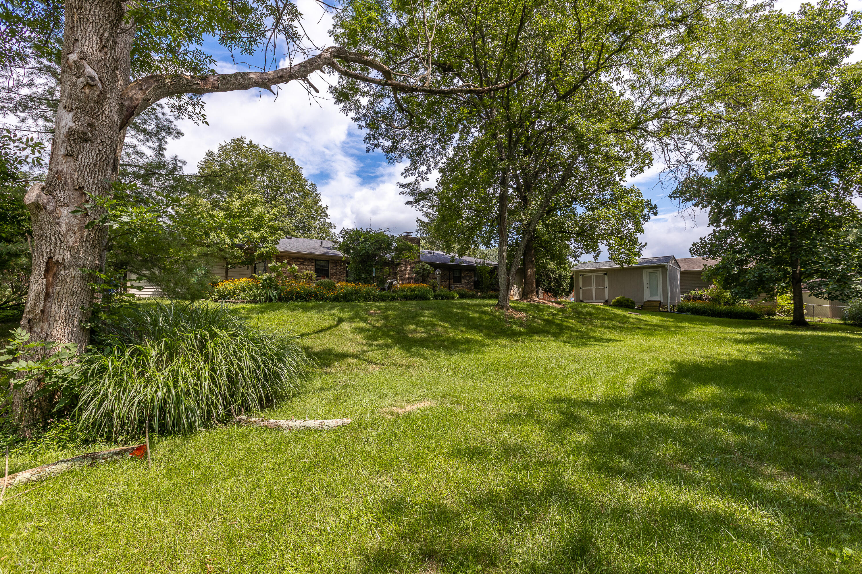 3190 Greenbo Road Lexington, KY 40515 - Photo 38 of 42 4-34