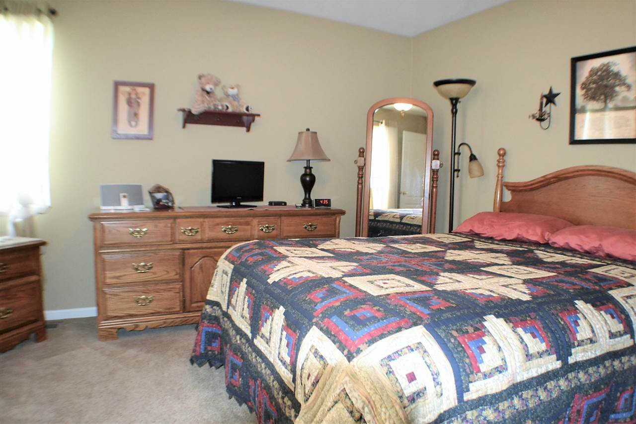 7311 Ridge Edge Court Florence, KY 41042 - Photo 15 of 28 Gallery Image 15