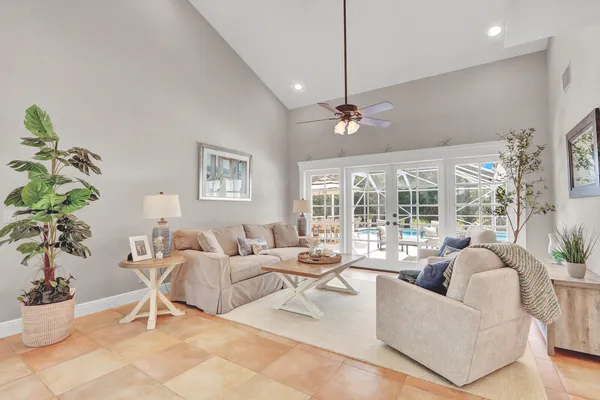 $1,050,000 | 18780 Misty Lake Drive, Jupiter, FL 33458