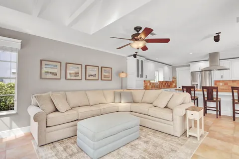 $1,050,000 | 18780 Misty Lake Drive, Jupiter, FL 33458