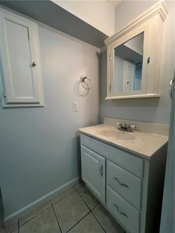 $235,000 | 1208 South Murray Avenue, Sedalia, MO 65301