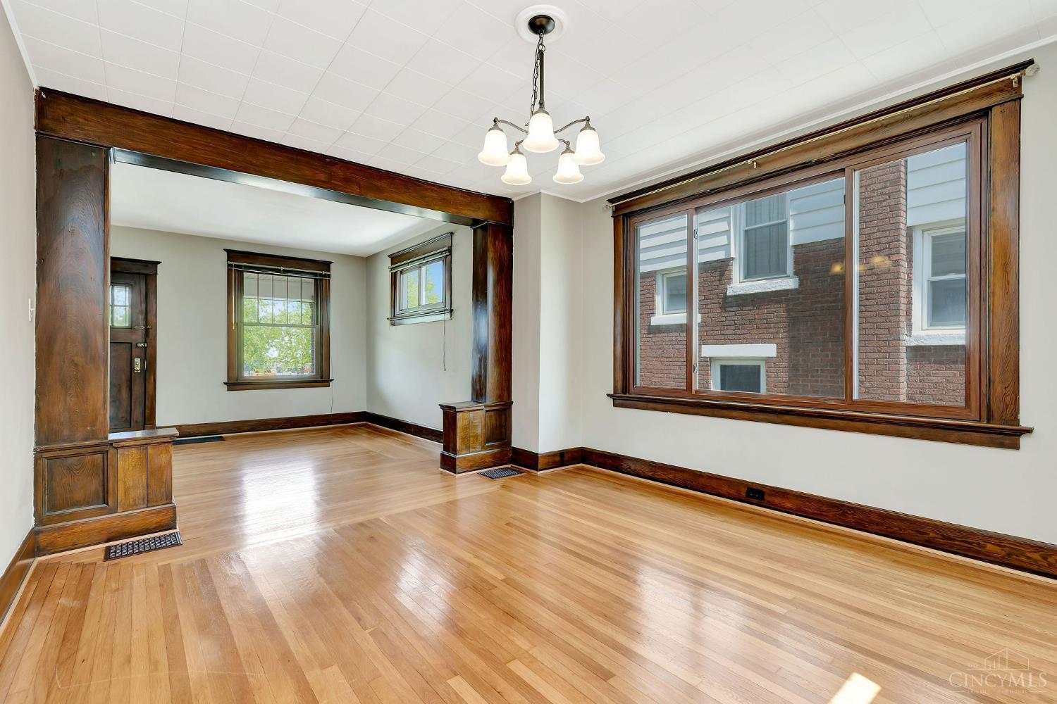 2429 Park Avenue Cincinnati, OH 45212 - Photo 22 of 40