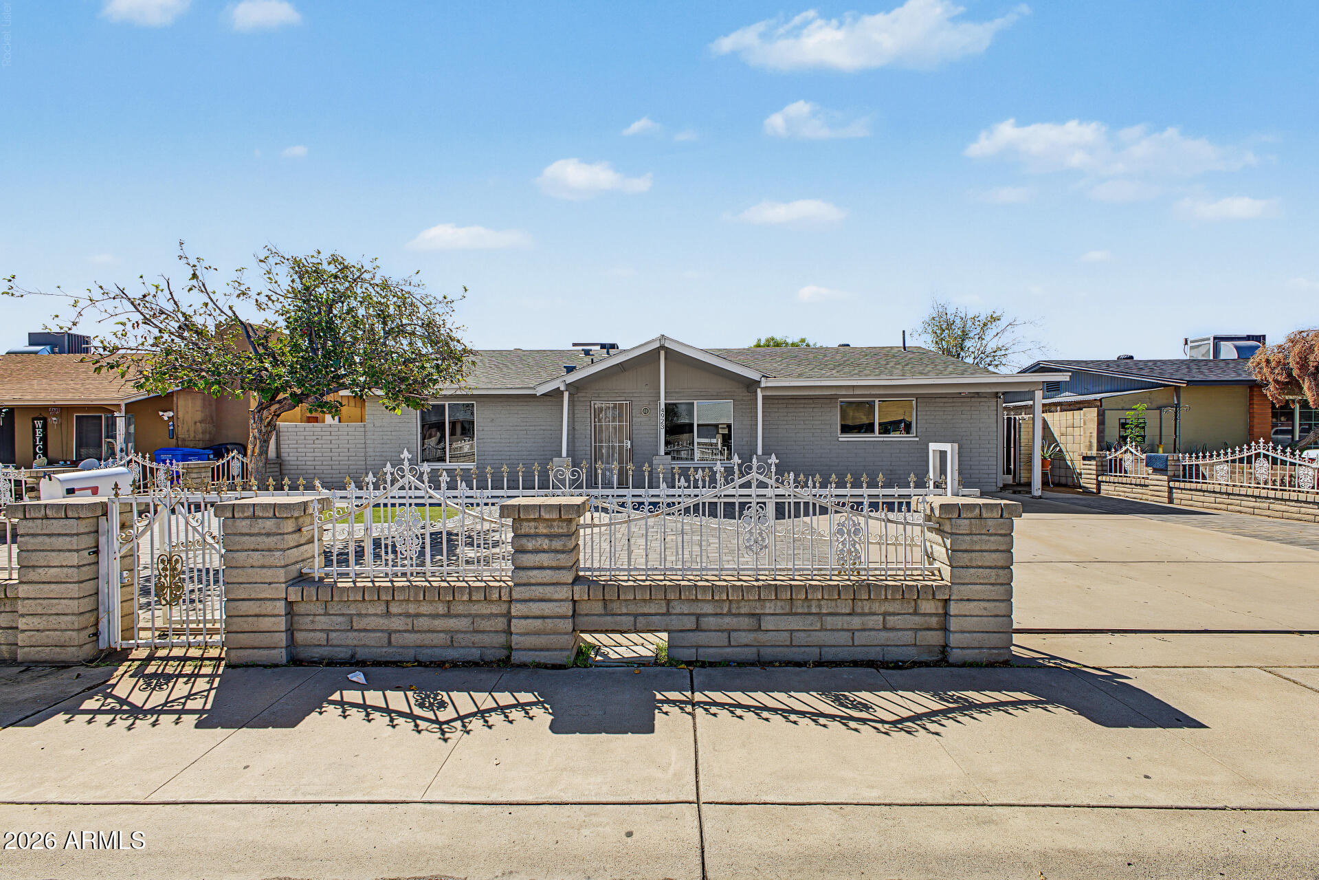 4923 West Granada Road Phoenix, AZ 85035 - Photo 2 of 32 01 - Granada