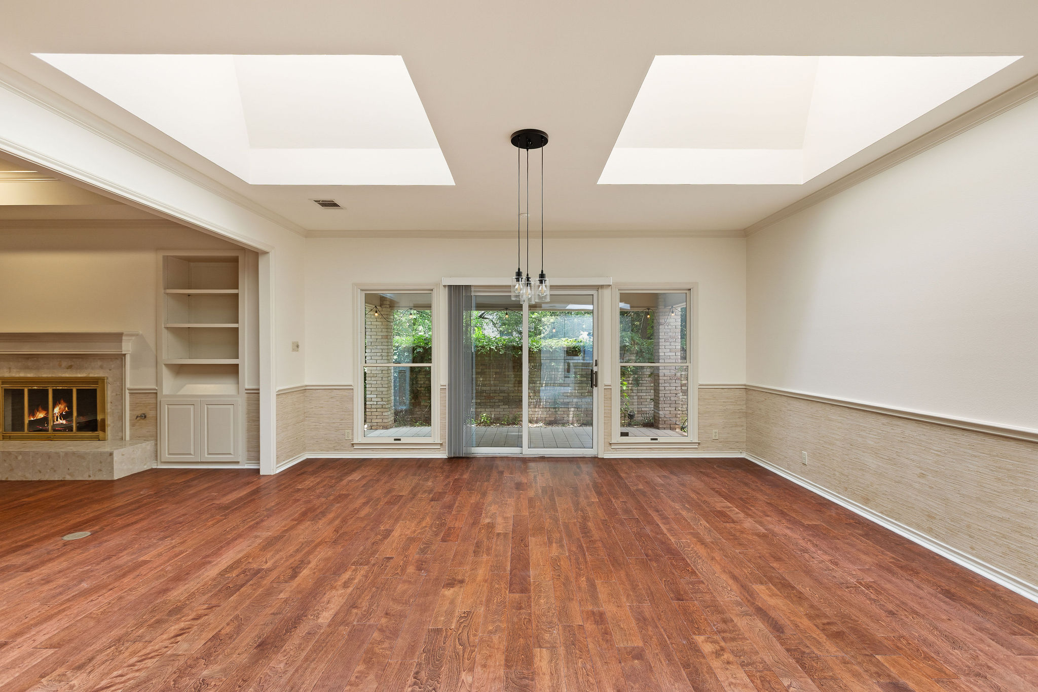 2834 Montebello Road, Unit B11 Austin, TX 78746 - Photo 9 of 39