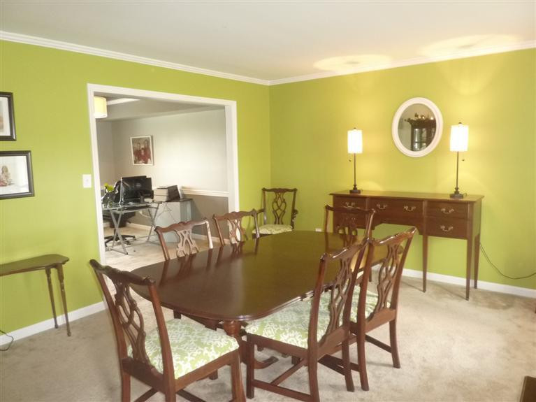 618 Regent Road Versailles, KY 40383 - Photo 12 of 38 Formal Dining