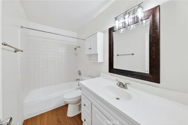 $1,800 | 16205 Cornuta Avenue, Unit 5, Bellflower, CA 90706