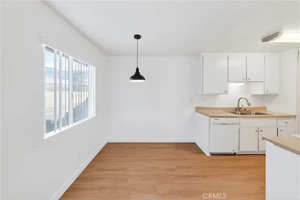 $1,800 | 16205 Cornuta Avenue, Unit 5, Bellflower, CA 90706