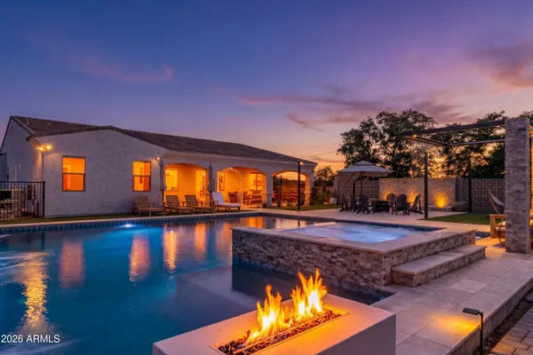 $899,990 | 16446 West Pioneer Street, Goodyear, AZ 85338