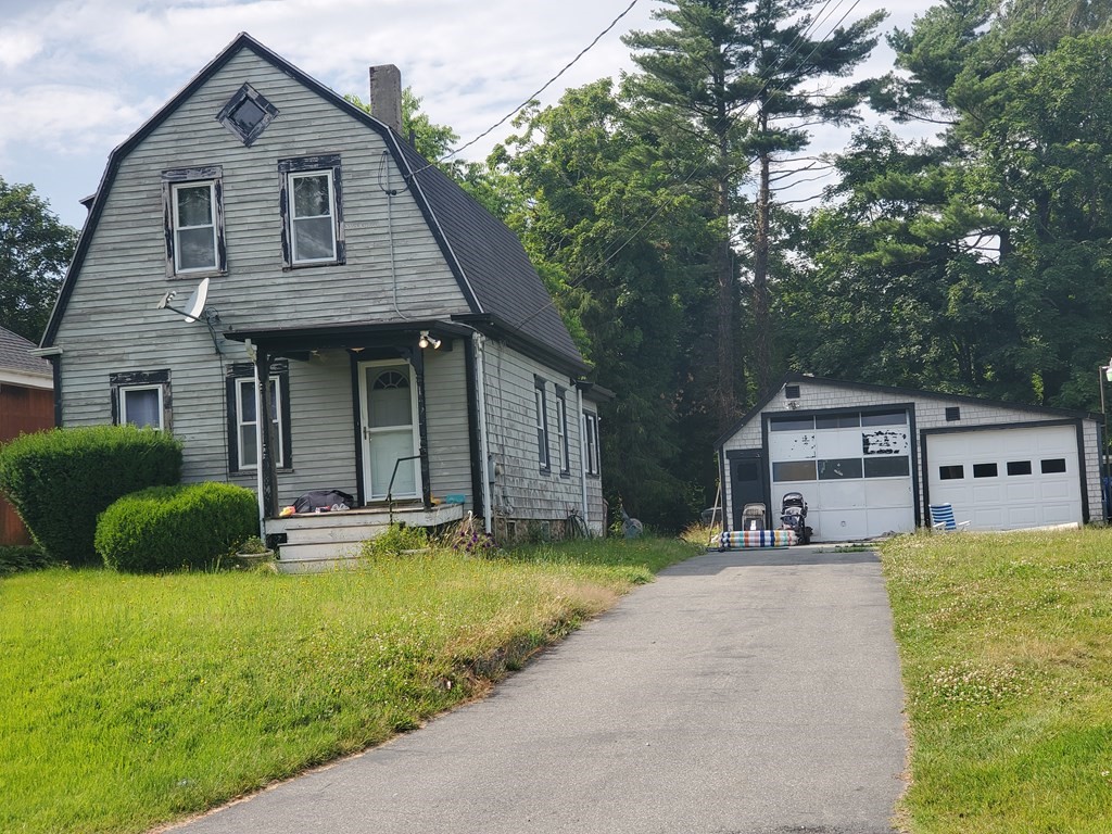 9 Hathaway Road Acushnet, MA 02743 - Photo 1 of 14