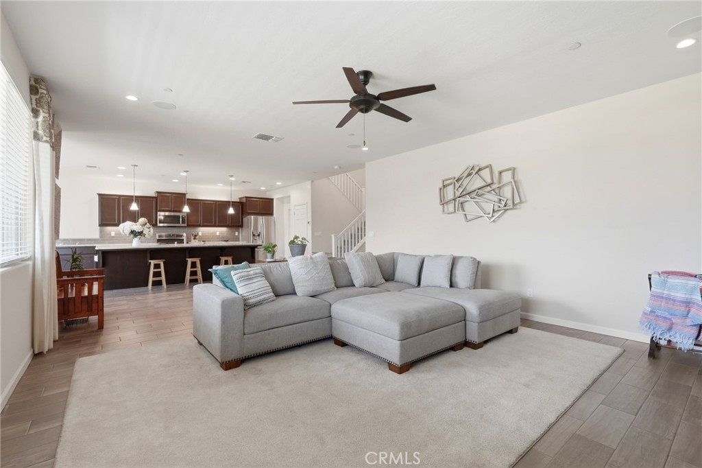 470 Daphne Lane Lemoore, CA 93245 - Photo 15 of 36