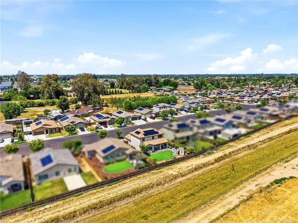 $515,000 | 470 Daphne Lane, Lemoore, CA 93245