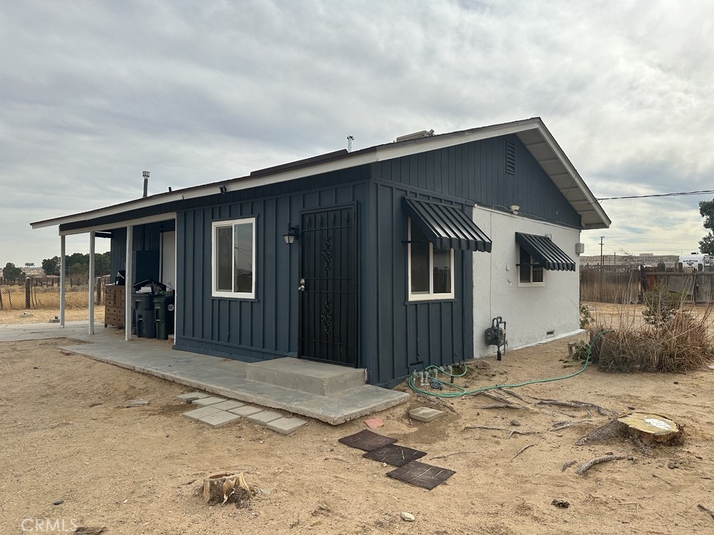 34929 Cedar Road Barstow, CA 92311 - Photo 2 of 22