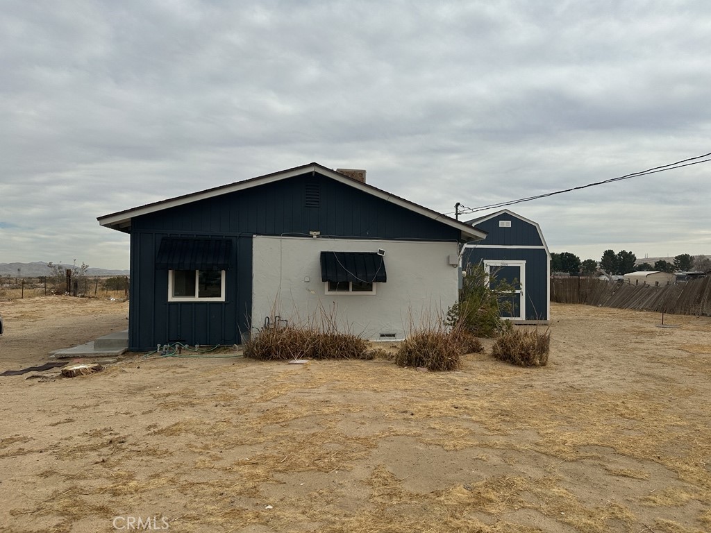 34929 Cedar Road Barstow, CA 92311 - Photo 3 of 22