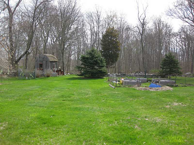 386 Stone Church Road Tiverton, RI 02878 - Photo 19 of 25 Yard/Garden.