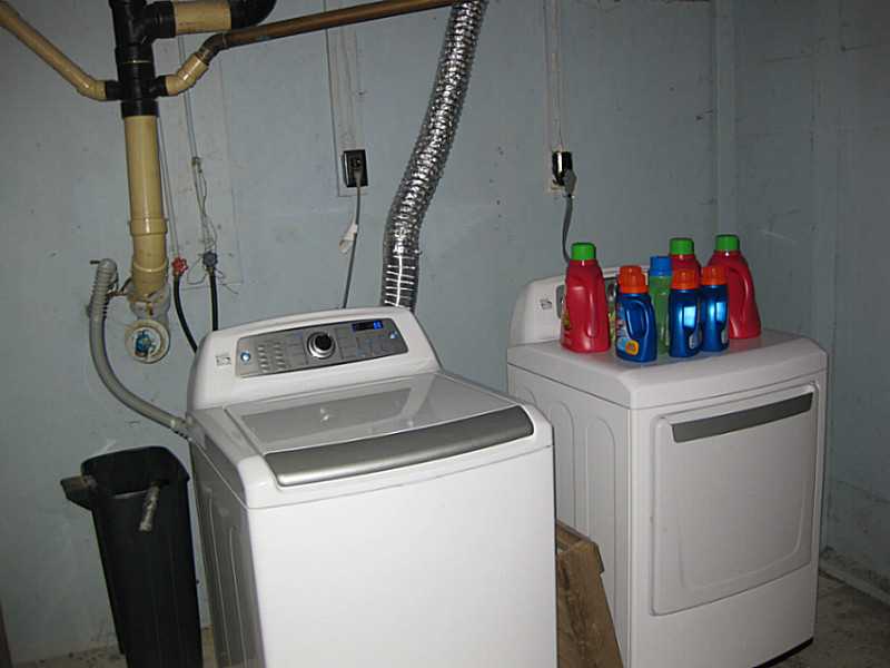 386 Stone Church Road Tiverton, RI 02878 - Photo 20 of 25 Other.