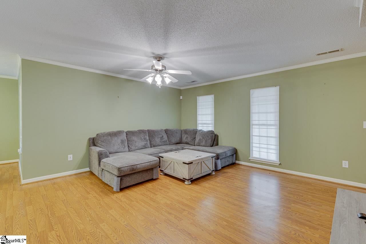 1010 Meehan Way Pendleton, SC 29670 - Photo 8 of 39