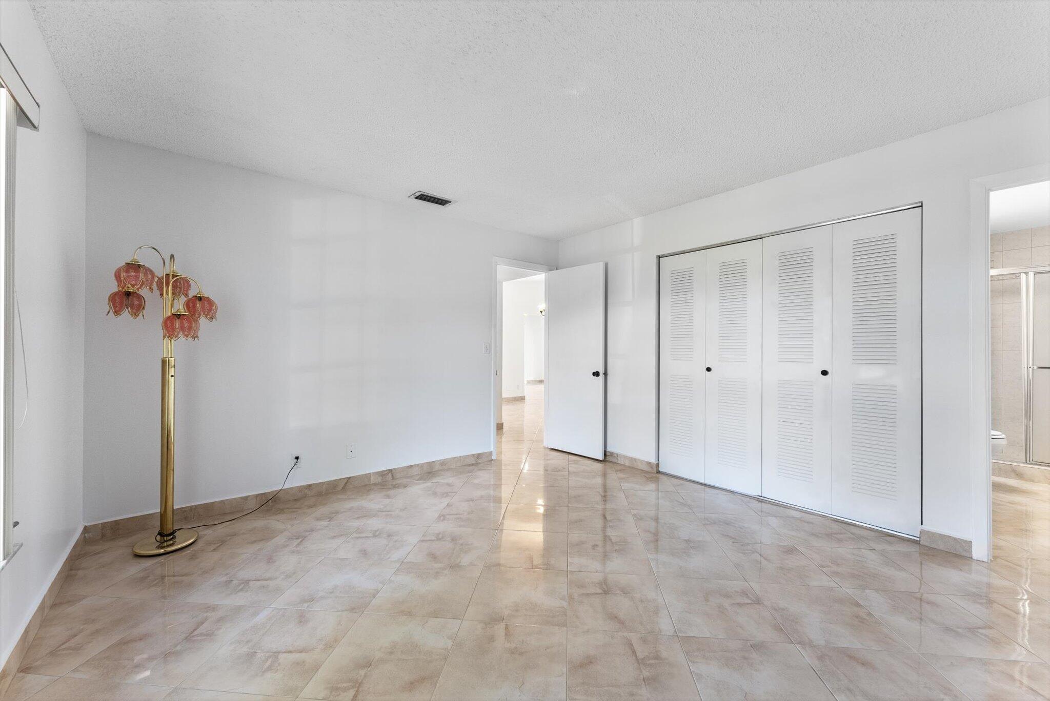 15860 Laurel Oak Circle Delray Beach, FL 33484 - Photo 17 of 22 17-1-17