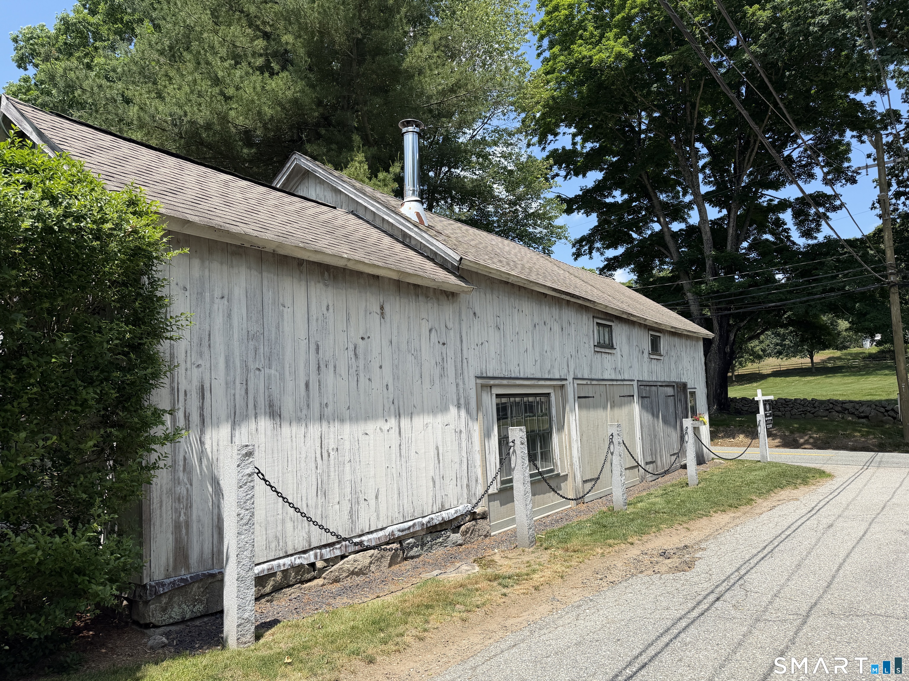 1 Hathaway Road East Lyme, CT 06333 - Photo 29 of 40