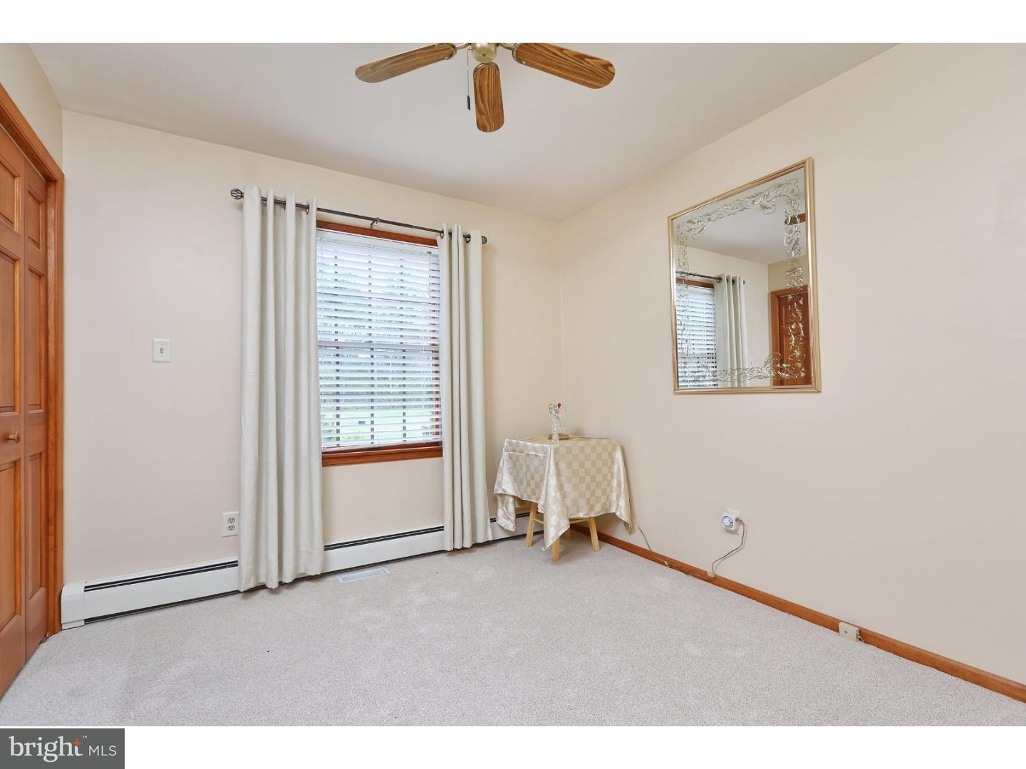 485 Salina Road Sewell, NJ 08080 - Photo 10 of 19 Bedroom 3