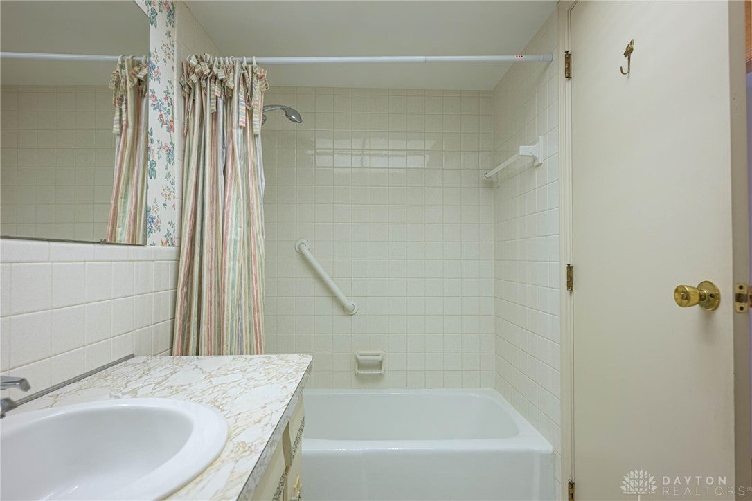 228 East Rahn Road Dayton, OH 45429 - Photo 25 of 50 Gallery Image 25