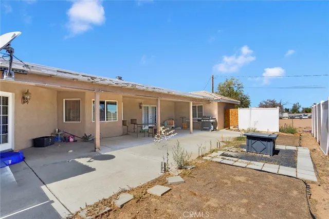 $619,900 | 13597 Kiowa Road, Apple Valley, CA 92308