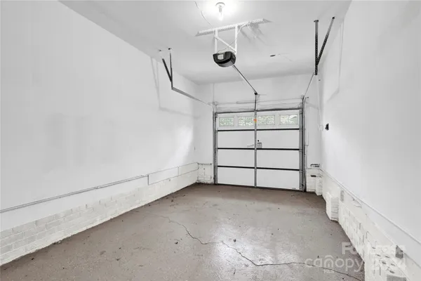 a view of a garage