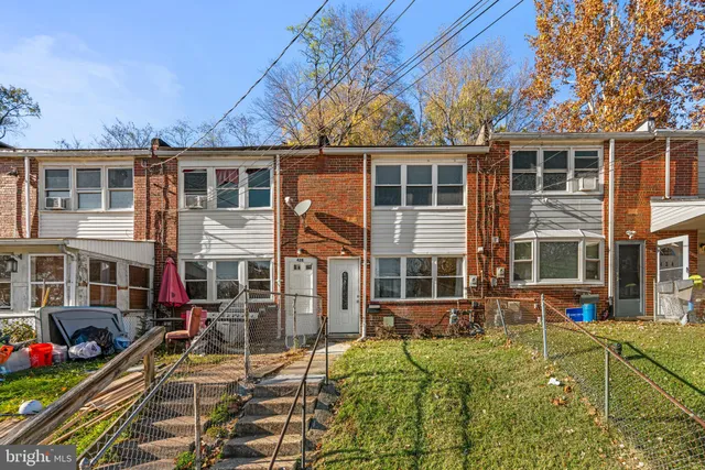 $190,000 | 430 Burbank Court, Halethorpe, MD 21227