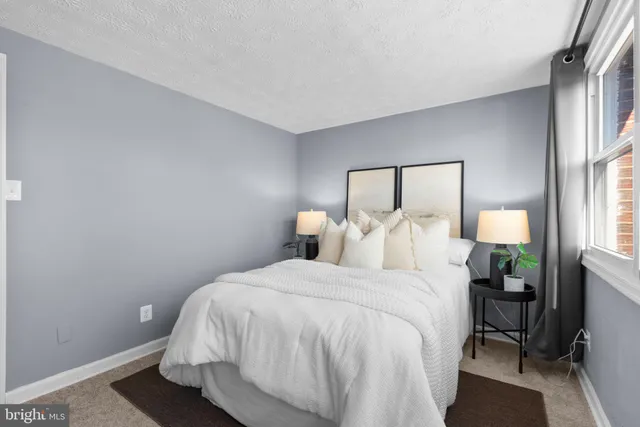 $190,000 | 430 Burbank Court, Halethorpe, MD 21227