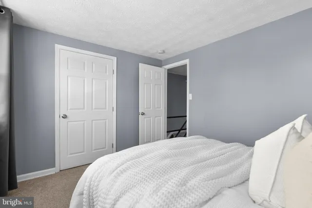 $190,000 | 430 Burbank Court, Halethorpe, MD 21227