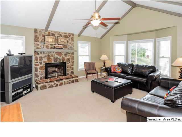 422 Cahaba Landings Road Birmingham, AL 35210 - Photo 5 of 26