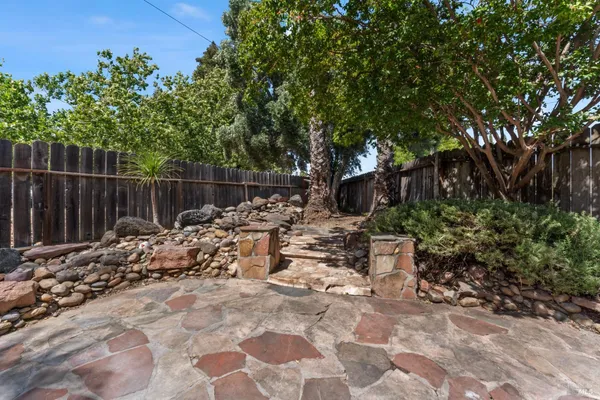 $602,000 | 1661 Fairfield Avenue, Fairfield, CA 94533