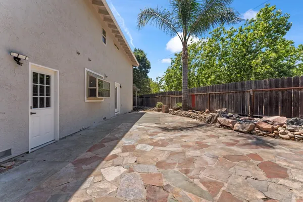 $602,000 | 1661 Fairfield Avenue, Fairfield, CA 94533