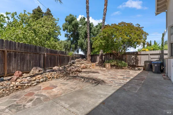 $602,000 | 1661 Fairfield Avenue, Fairfield, CA 94533