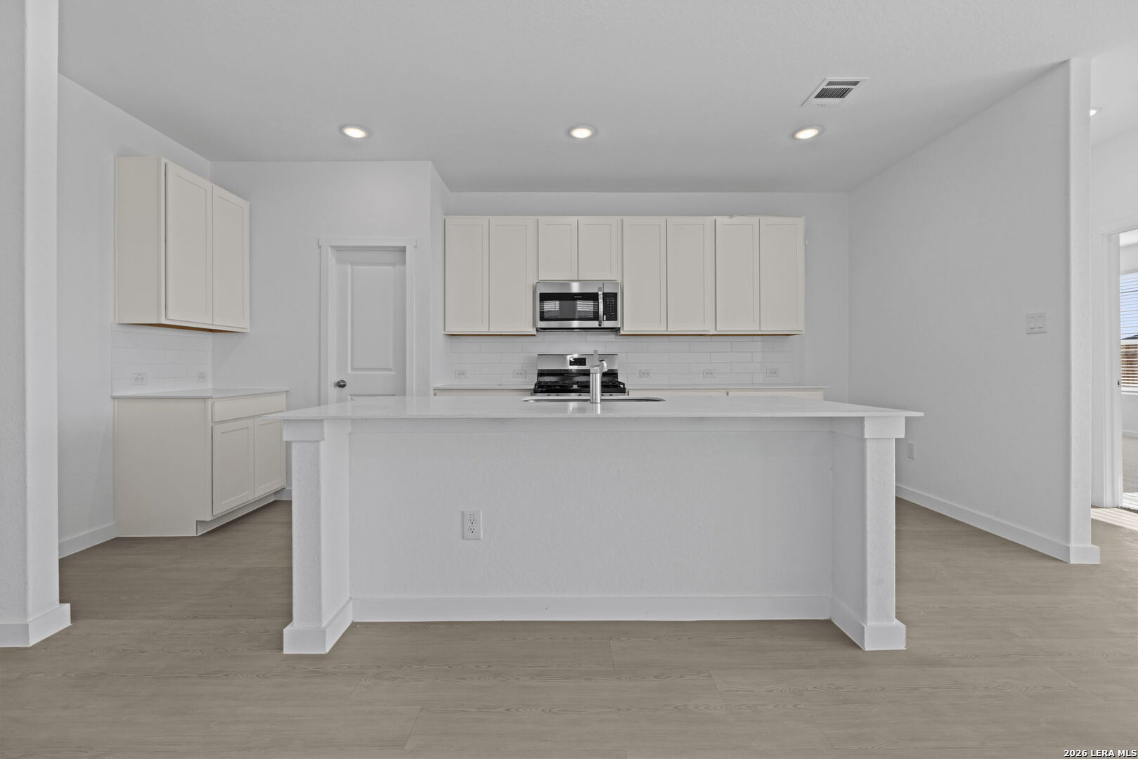 1891 Nuthatch Ridge New Braunfels, TX 78130 - Photo 8 of 29