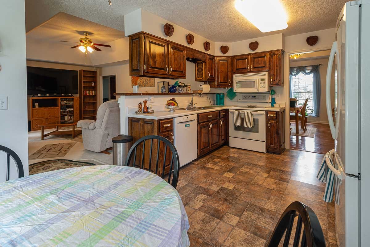 1337 Carter Blake Road Tullahoma, TN 37388 - Photo 21 of 31 Gallery Image 21