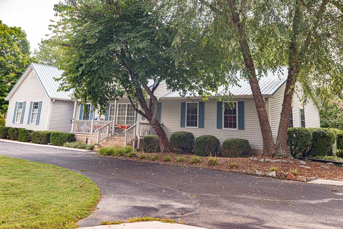 1337 Carter Blake Road Tullahoma, TN 37388 - Photo 4 of 31 Gallery Image 4