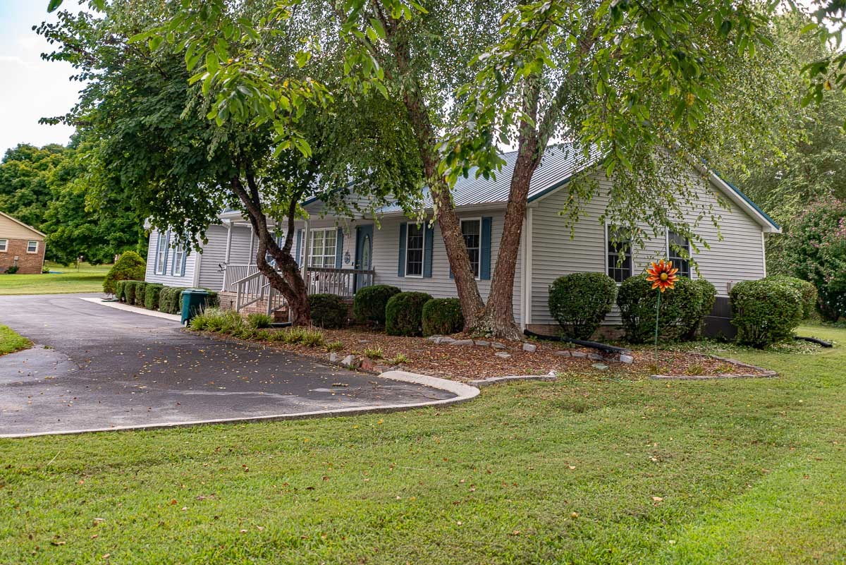 1337 Carter Blake Road Tullahoma, TN 37388 - Photo 6 of 31 Gallery Image 6