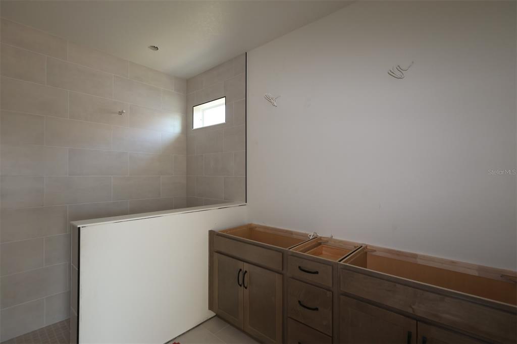 5113 Chapel Row Avenue Apollo Beach, FL 33572 - Photo 11 of 19 a view of entryway