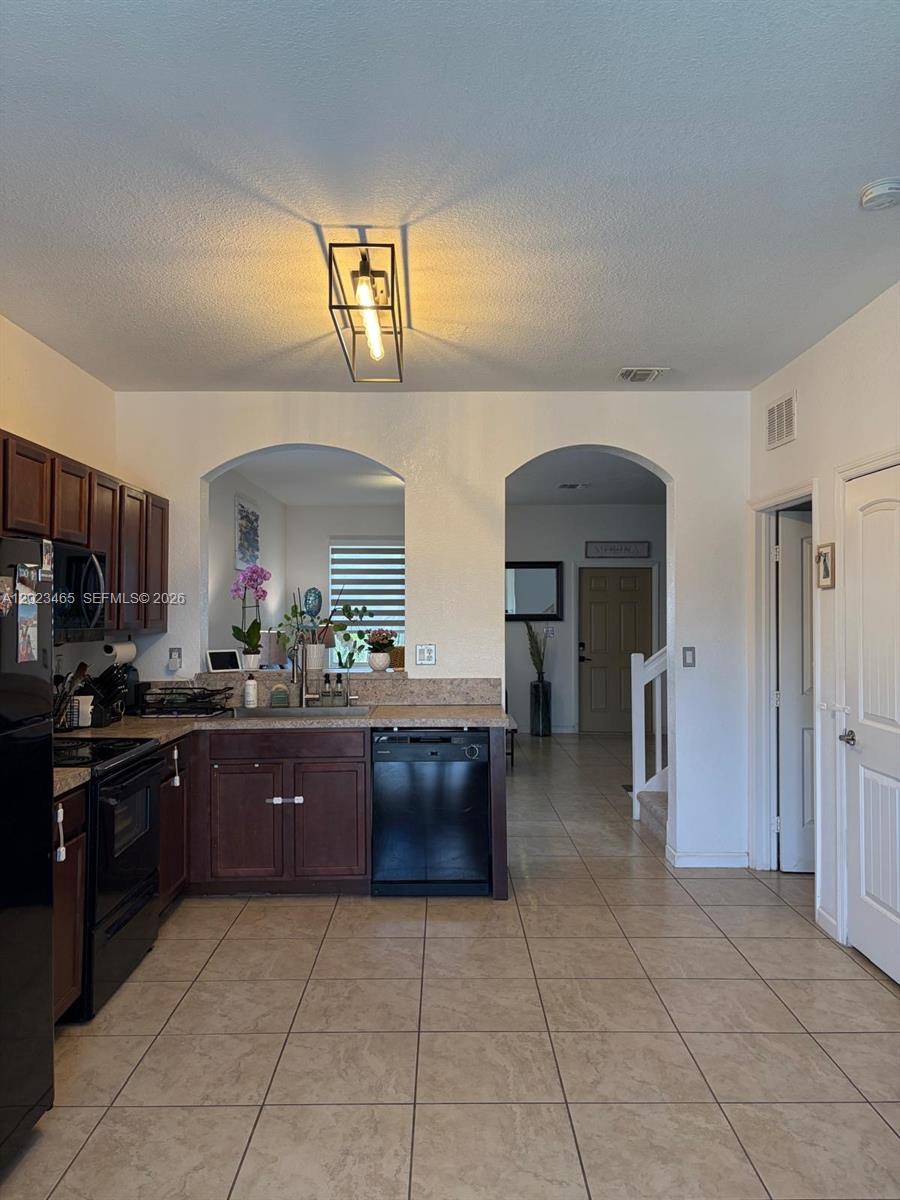 18882 Southwest 318th Terrace Homestead, FL 33030 - Photo 17 of 19