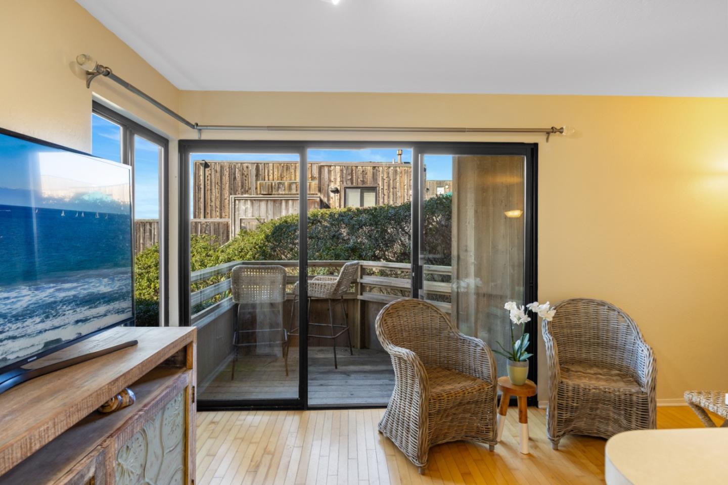 125 Surf Way, Unit 343 Monterey, CA 93940 - Photo 7 of 33