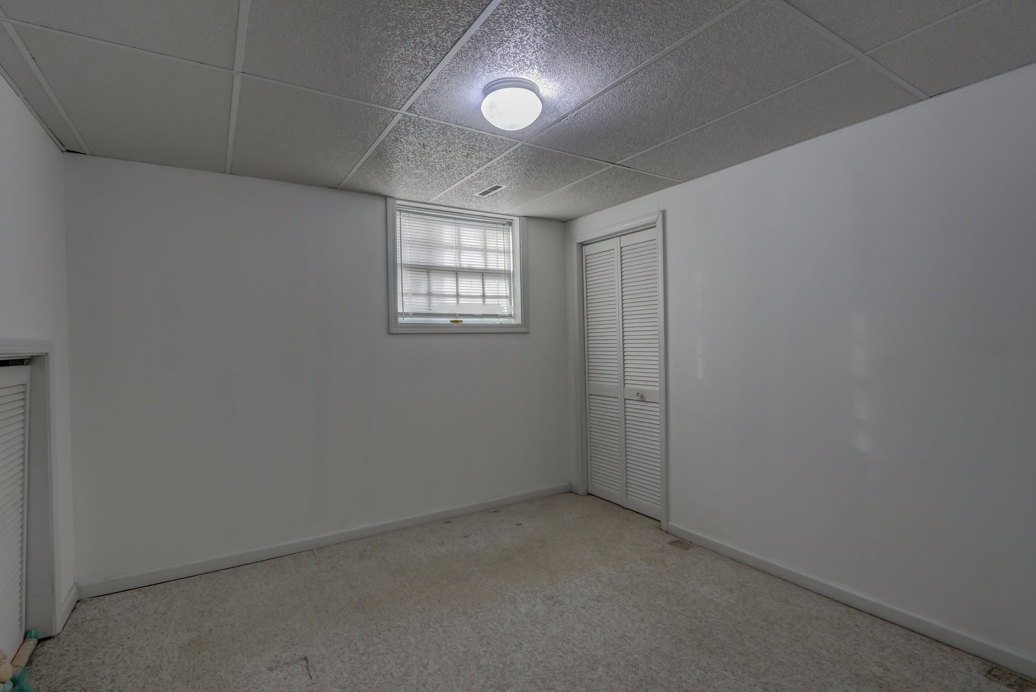6017 North Highland Road Grandview, IN 47615 - Photo 20 of 36