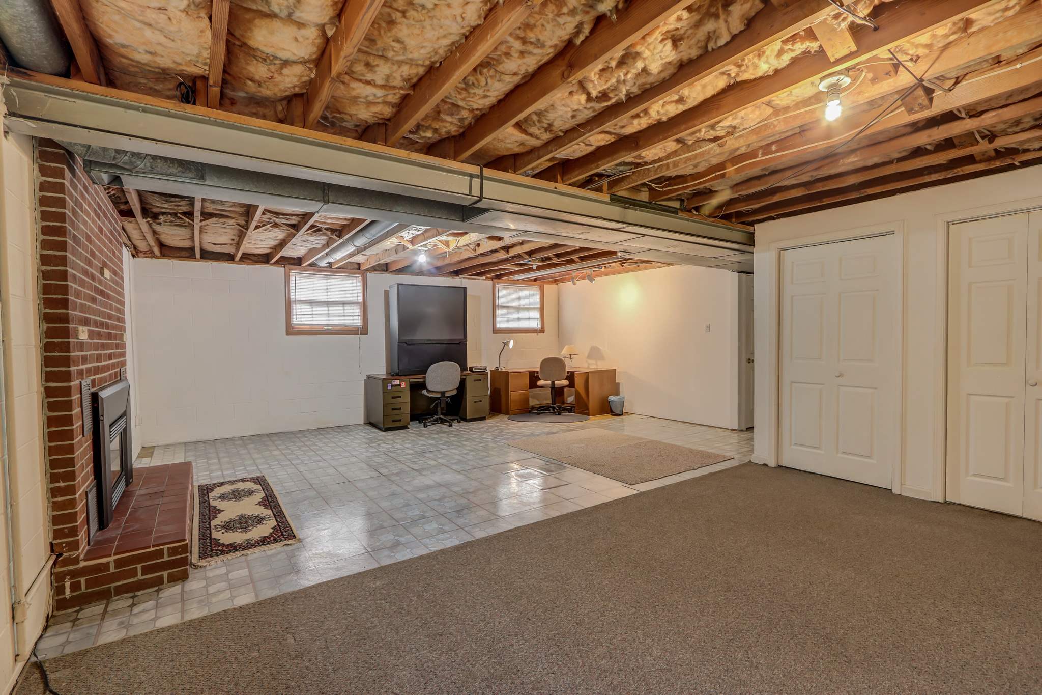 6017 North Highland Road Grandview, IN 47615 - Photo 23 of 36