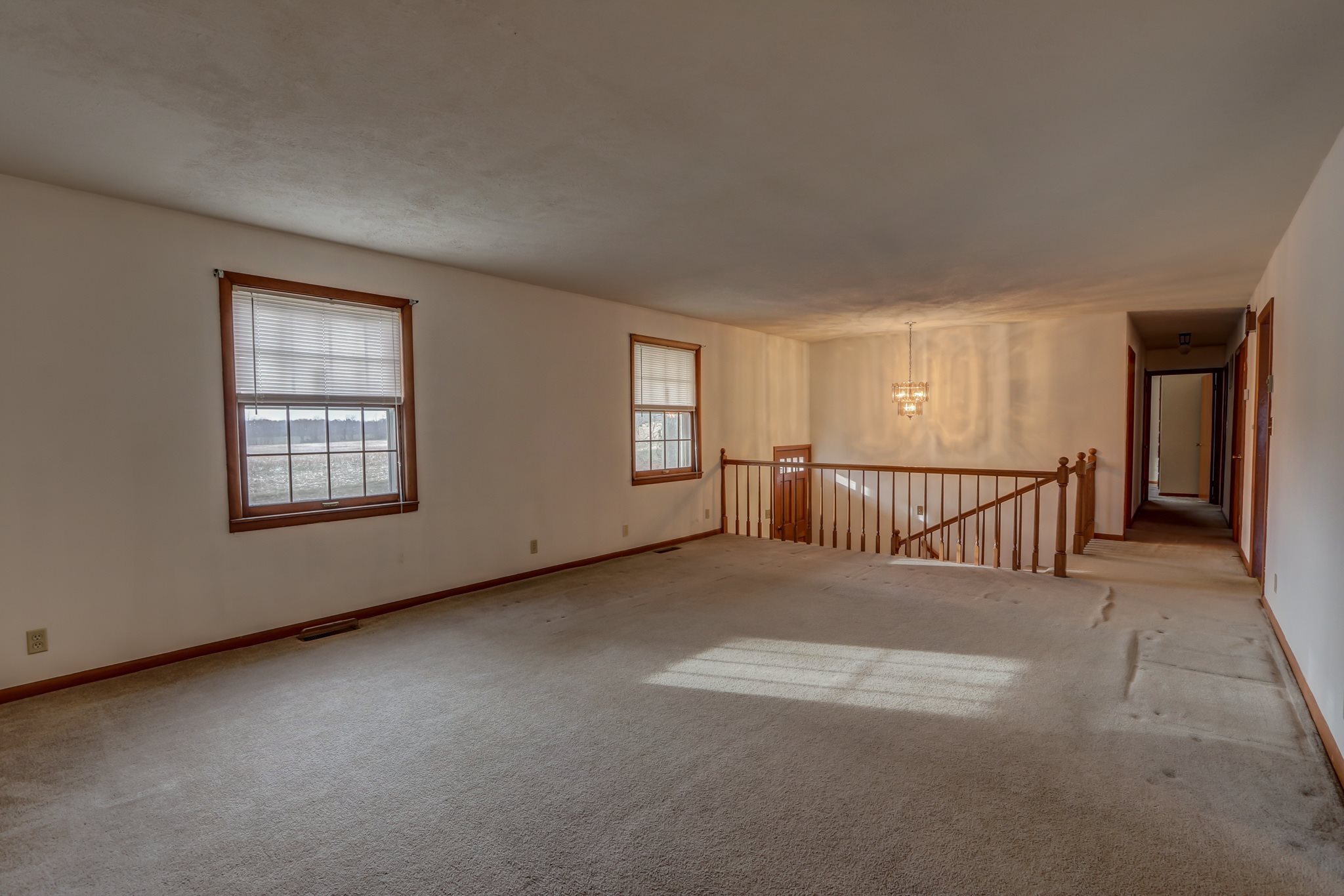 6017 North Highland Road Grandview, IN 47615 - Photo 5 of 36
