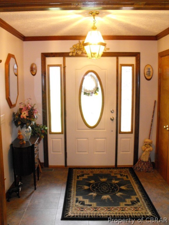 8279 Spring Hill Farm Road East Gloucester, VA 23061 - Photo 2 of 23