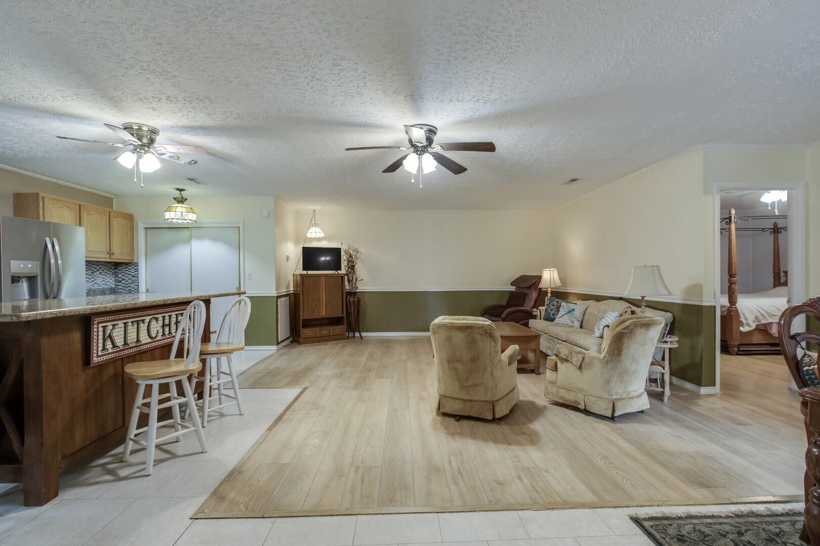 2449 River Road Kingston, TN 37763 - Photo 4 of 31 04_RiverRoad_2449_EntryView