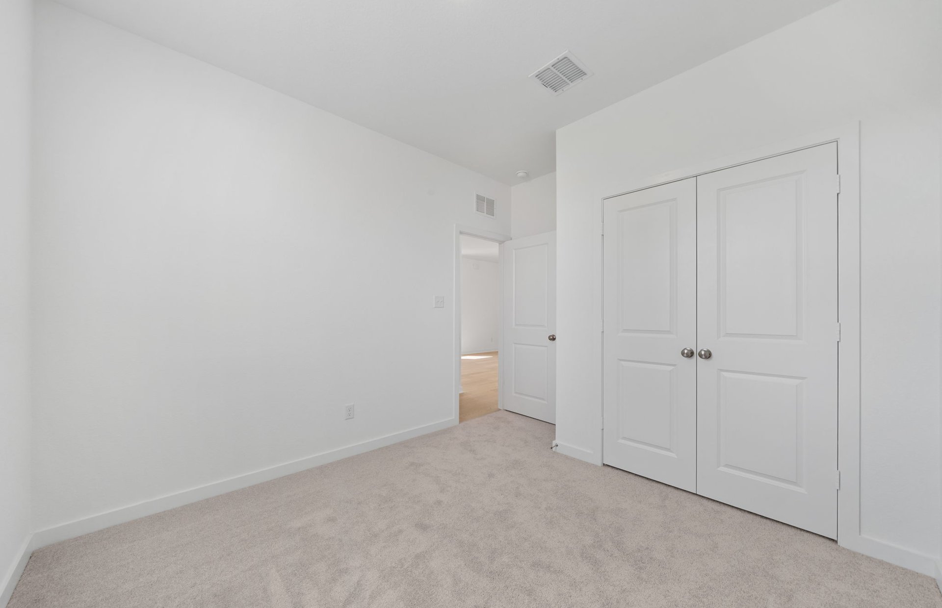 608 Rubber Tree Way Buda, TX 78610 - Photo 27 of 29 a view of room