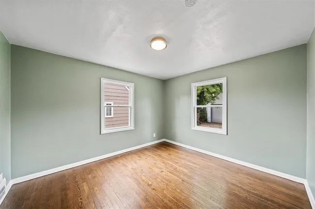 $275,000 | 7224 Paseo Boulevard, Kansas City, MO 64131